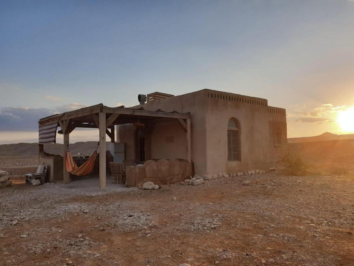 Desert Days Mud Cabin'S Resort Tzukim Exterior photo