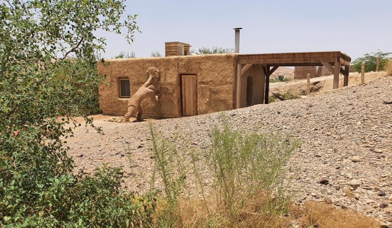 Desert Days Mud Cabin'S Resort Tzukim Exterior photo