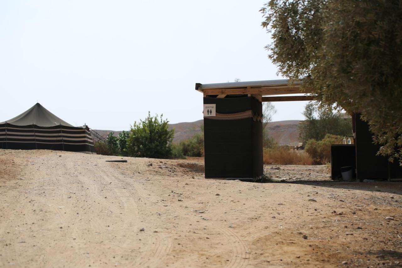 Desert Days Mud Cabin'S Resort Tzukim Exterior photo