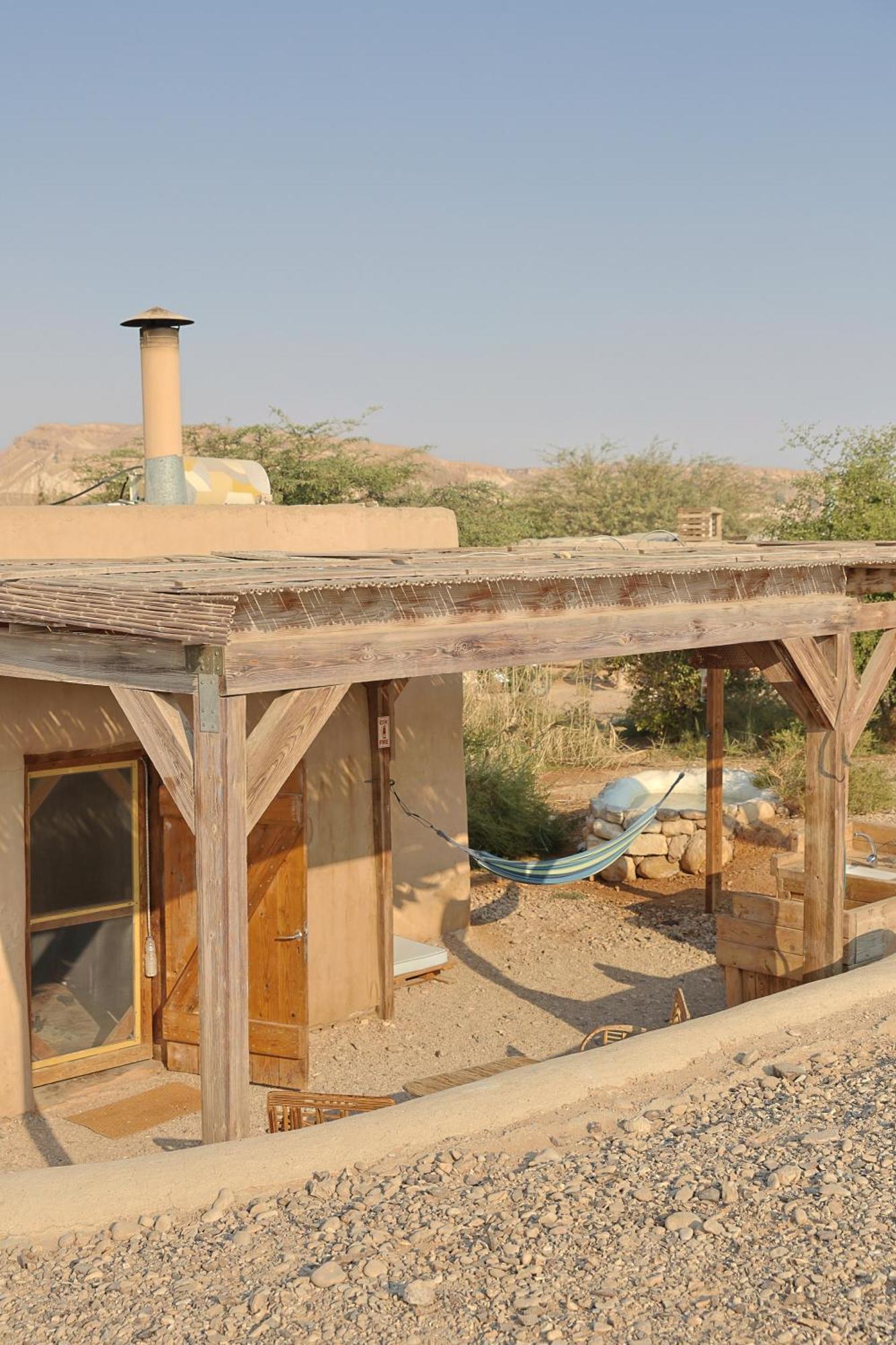 Desert Days Mud Cabin'S Resort Tzukim Exterior photo