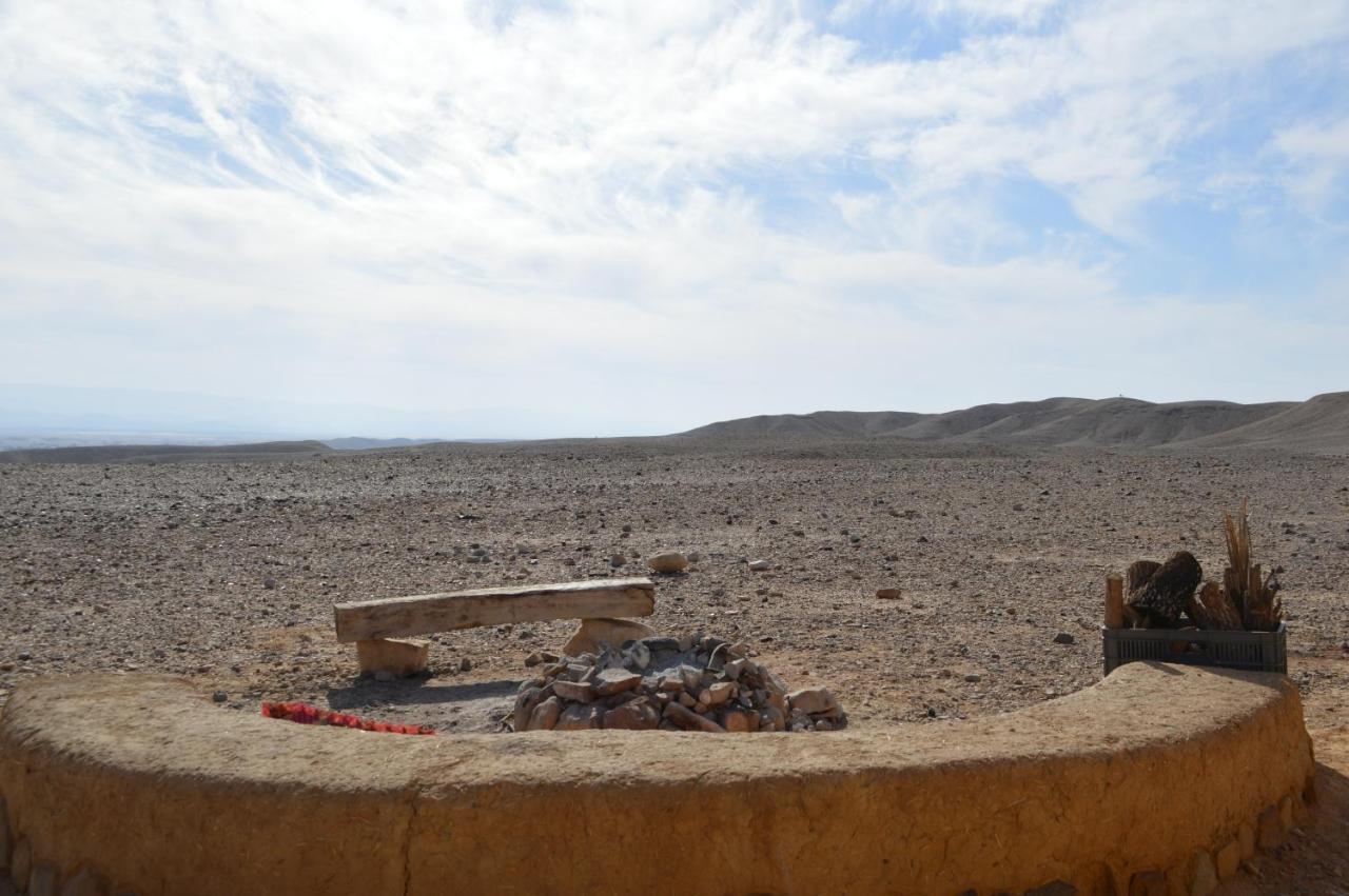 Desert Days Mud Cabin'S Resort Tzukim Exterior photo