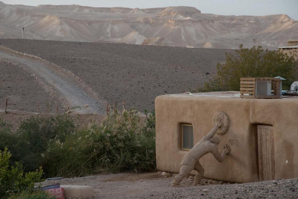 Desert Days Mud Cabin'S Resort Tzukim Exterior photo